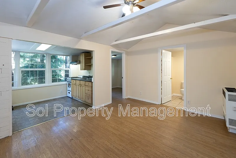2 bed, 2.0 bath, 616 sqft, $2,750 — Photo 3