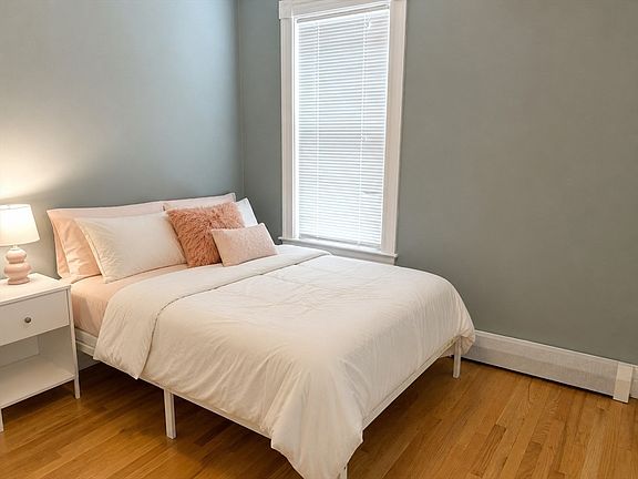 5th image of 14 Hartland St #2