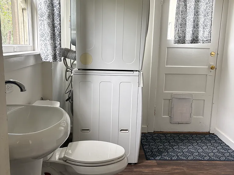 downstairs bathroom and laundry