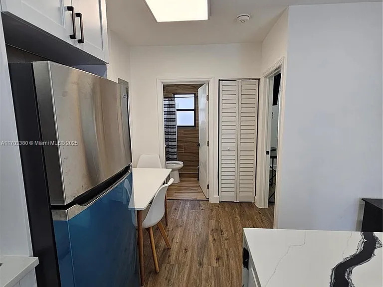 1946 Pierce St #3 — Photo 27