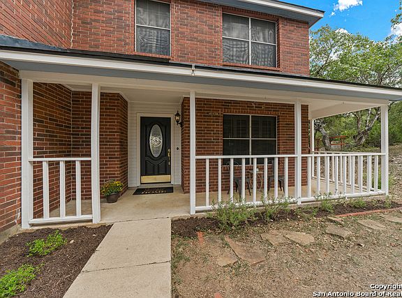 3rd image of 26842 Nelson Hl