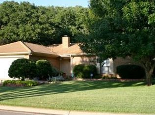 1607 Brunson Ct, Arlington, TX 76012