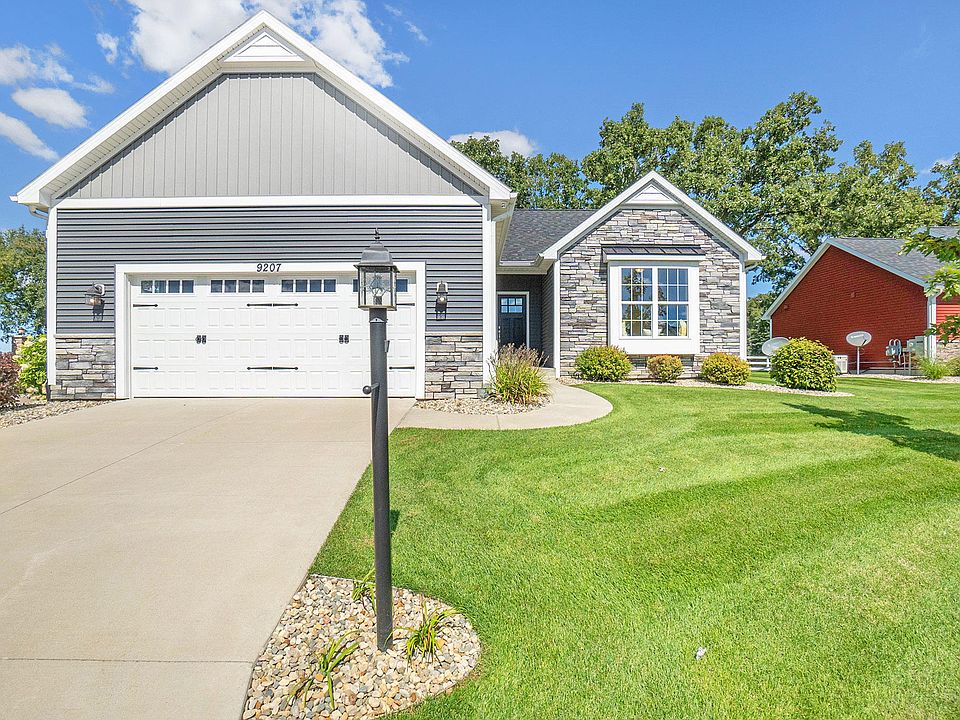 1st image of 9207 Cottage Gln #1
