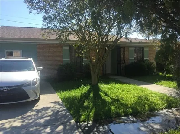 1237 Loch Lomand Dr, Harvey, LA 70058