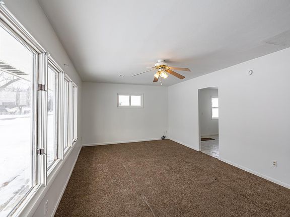 4th image of 4223 Palm Ave