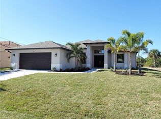 514 NE 21st Pl, Cape Coral, FL 33909