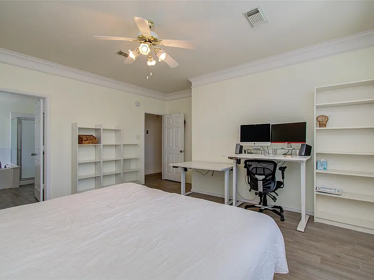 20211 Black Canyon Dr — Photo 16