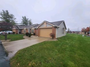 228 Cross Pointe Cir, Bellefontaine, OH 43311