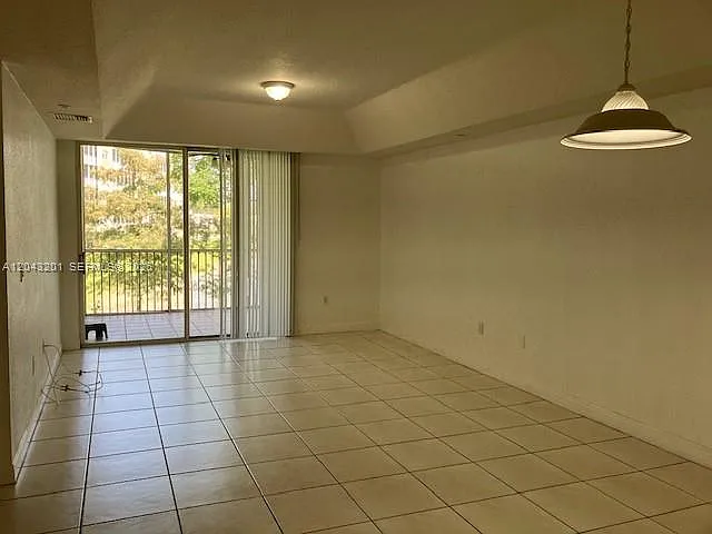 10720 NW 66th St #503 — Photo 5