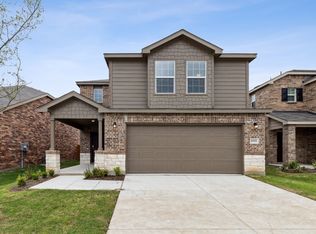 2071 Henrietta Dr, Forney, TX 75126