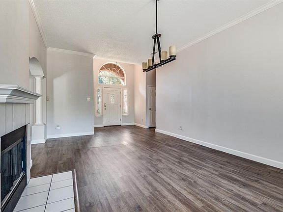 4th image of 2608 Glenridge Dr #2608
