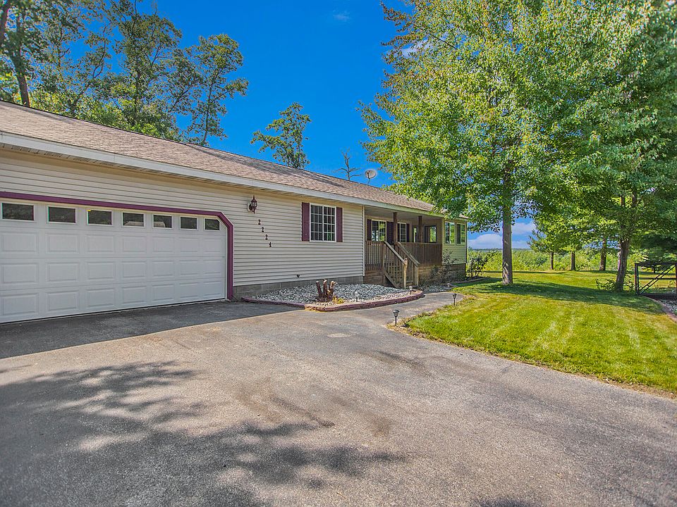 2224 Allenwood Ct, Muskegon, MI 49442 | Zillow