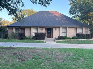 1515 Oak Forest Dr, Graham, TX 76450