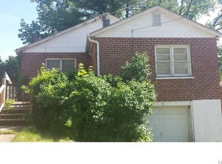 8 Phyllis Dr, Ellenville, NY 12428