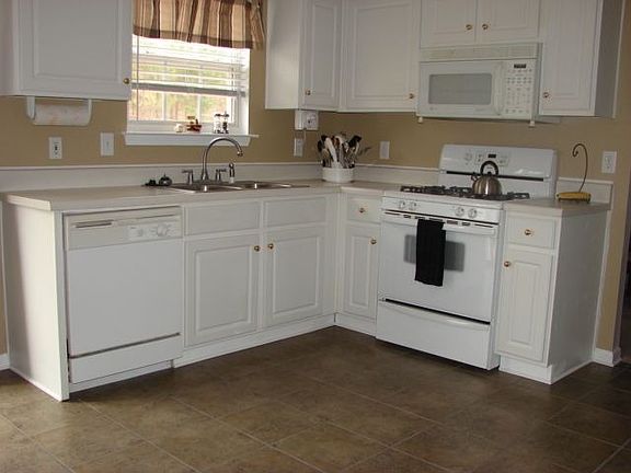 4th image of 1066 River Plantation Dr