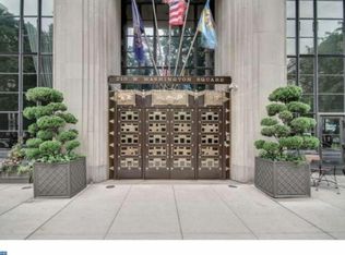 210 W Washington Sq APT 2N, Philadelphia, PA