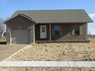 1016 Eclipse St, Scottsburg, IN 47170