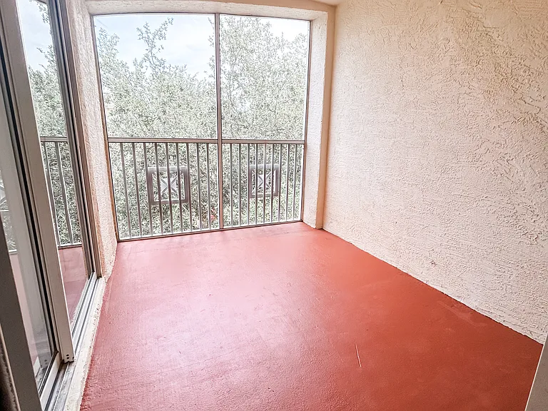 5035 Sunridge Palms Dr #202 — Photo 7