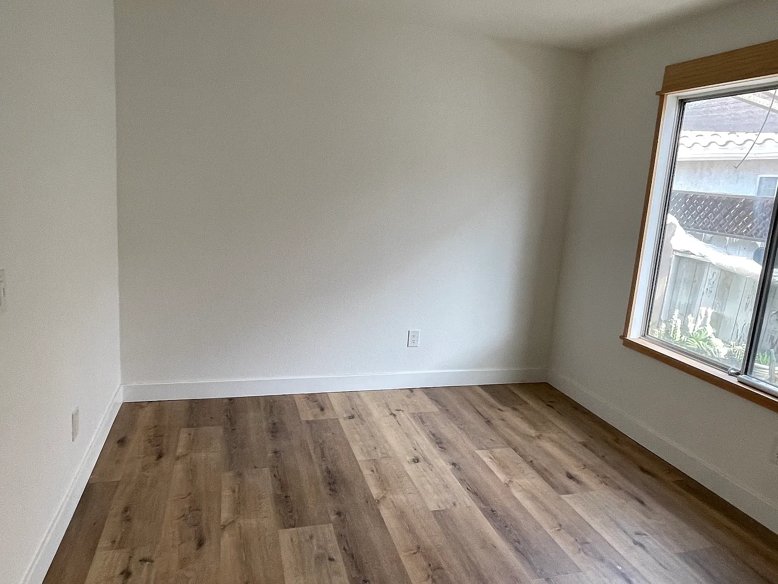 24330 Via Briones — Photo 4