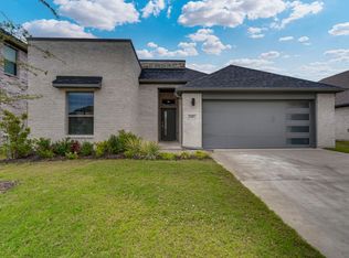 132 Arrow Wood Rd, Waxahachie, TX 75165