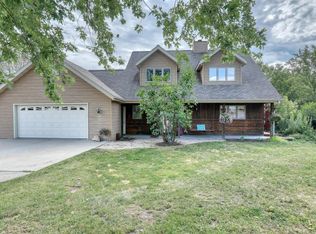 260 Hyland Trl, Mayville, WI 53050