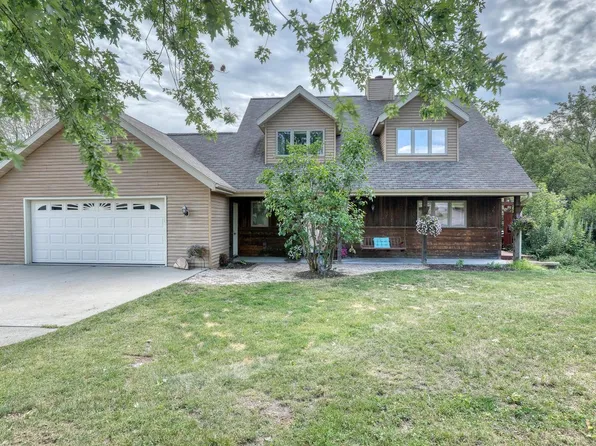 260 Hyland TRAIL, Mayville, WI 53050
