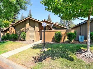 220 E Ranch Rd, Sacramento, CA 95825