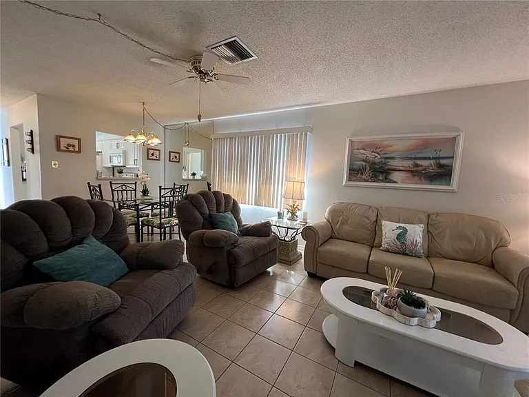 3668 Trophy Blvd — Photo 6