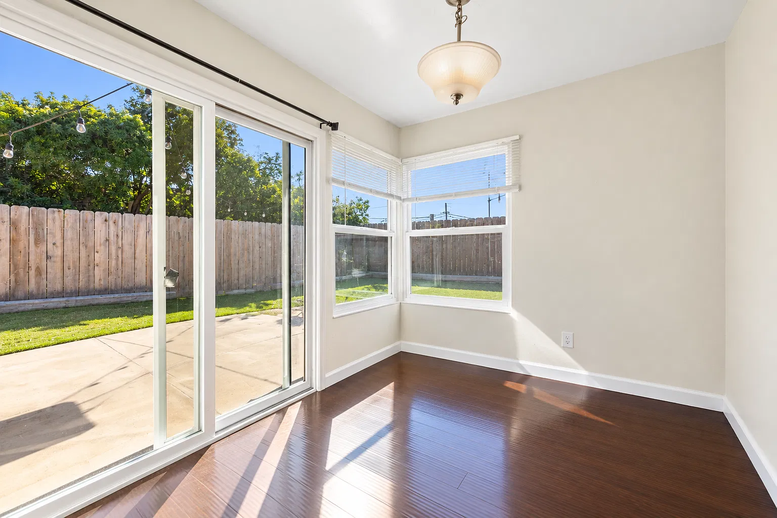 5 bed, 1750 sqft, $6,500 — Photo 4