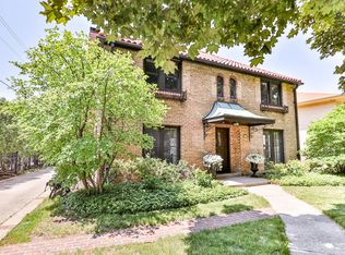 521 N 77th St, Wauwatosa, WI 53213