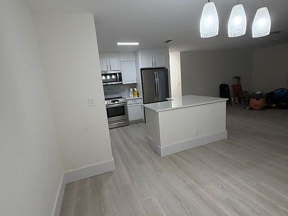 4th image of 2269 NE 2nd Ave