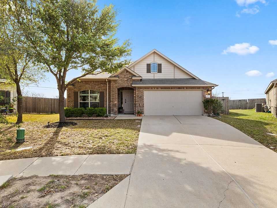 1st image of 482 Travertine Trl