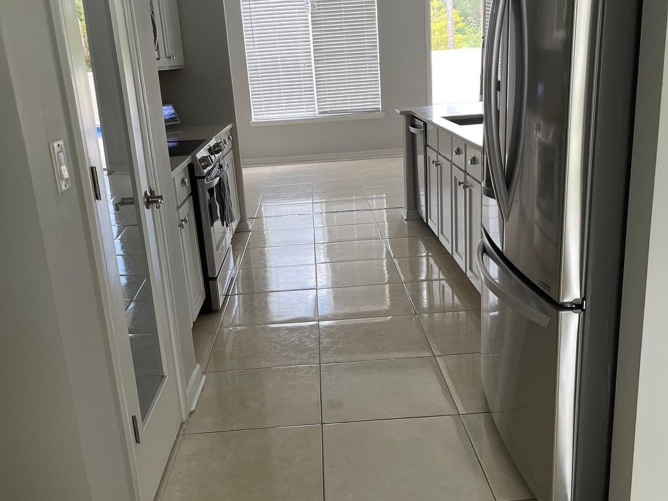 1st image of 2466 Eisner Dr