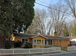 717 Pine Ridge Ave, Mount Shasta, CA 96067