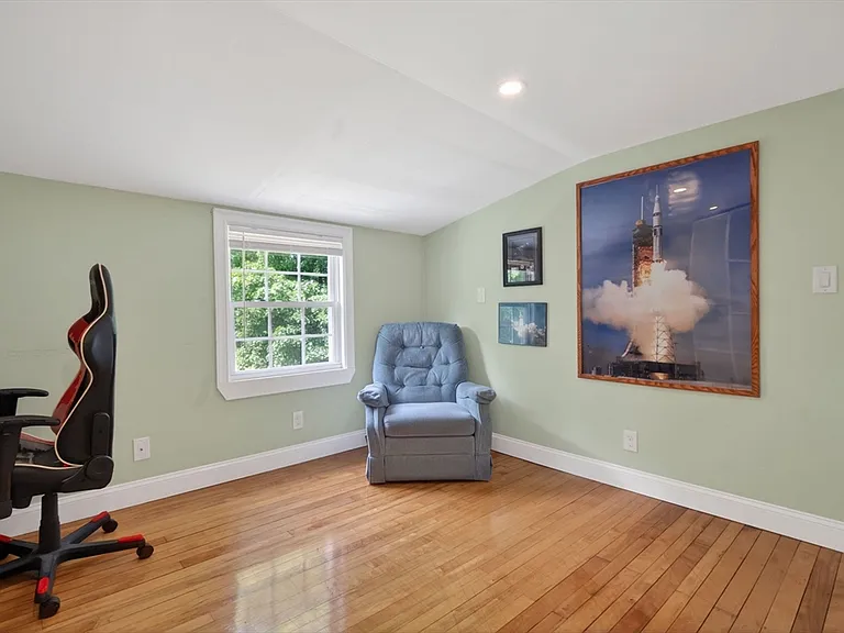1 Abbott Cir — Photo 19