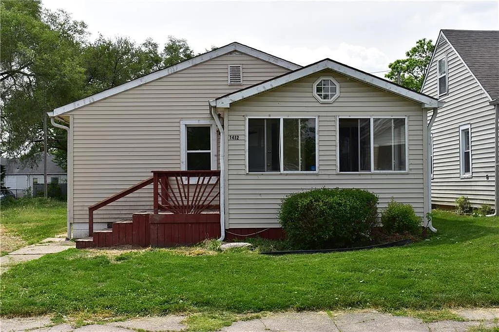 1412 N Grant Ave photo 1
