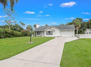 13 Blair St, North Fort Myers, FL 33903