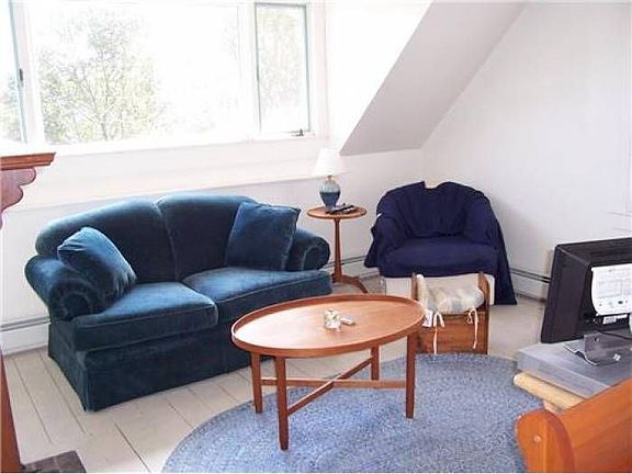 Sitting Area