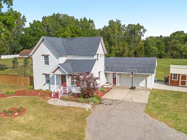 3461 52nd St SE, Kentwood, MI 49512