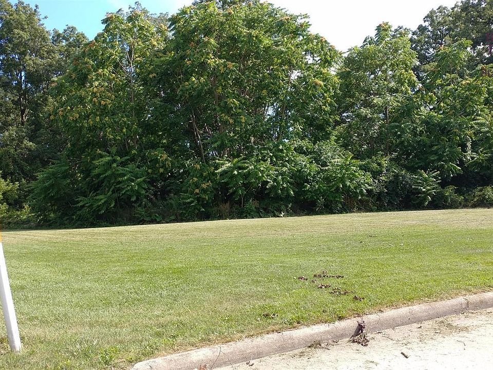 2nd image of Mill Pond Dr