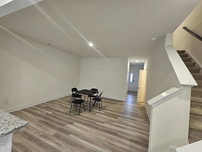 48 Bloodroot St — Photo 9
