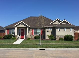 243 Travertine Dr, Ripon, CA 95366