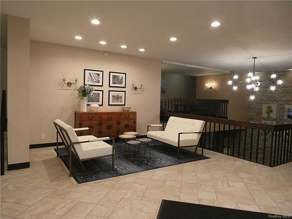 2nd image of 30 Greenridge Ave APT 2H
