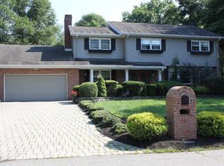 9 Turner Ave, Edison, NJ 08820