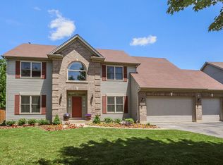 2060 Cheswick Ln, Aurora, IL 60503