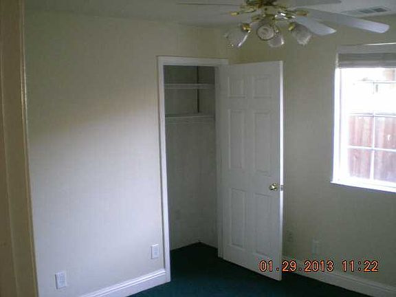5th image of 721 Elm St