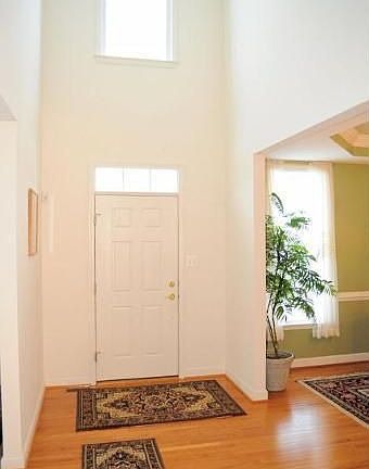 Entrance / Foyer