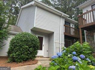 3 Fairway Dr NW, Kennesaw, GA 30144