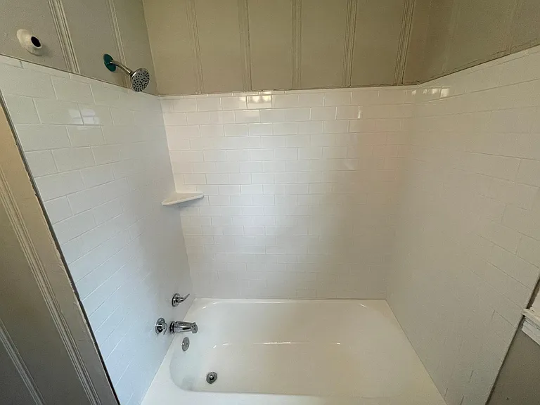 3803 Pulaski Pike NW — Photo 7