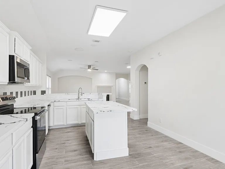 17910 Royal Gate Ln — Photo 10